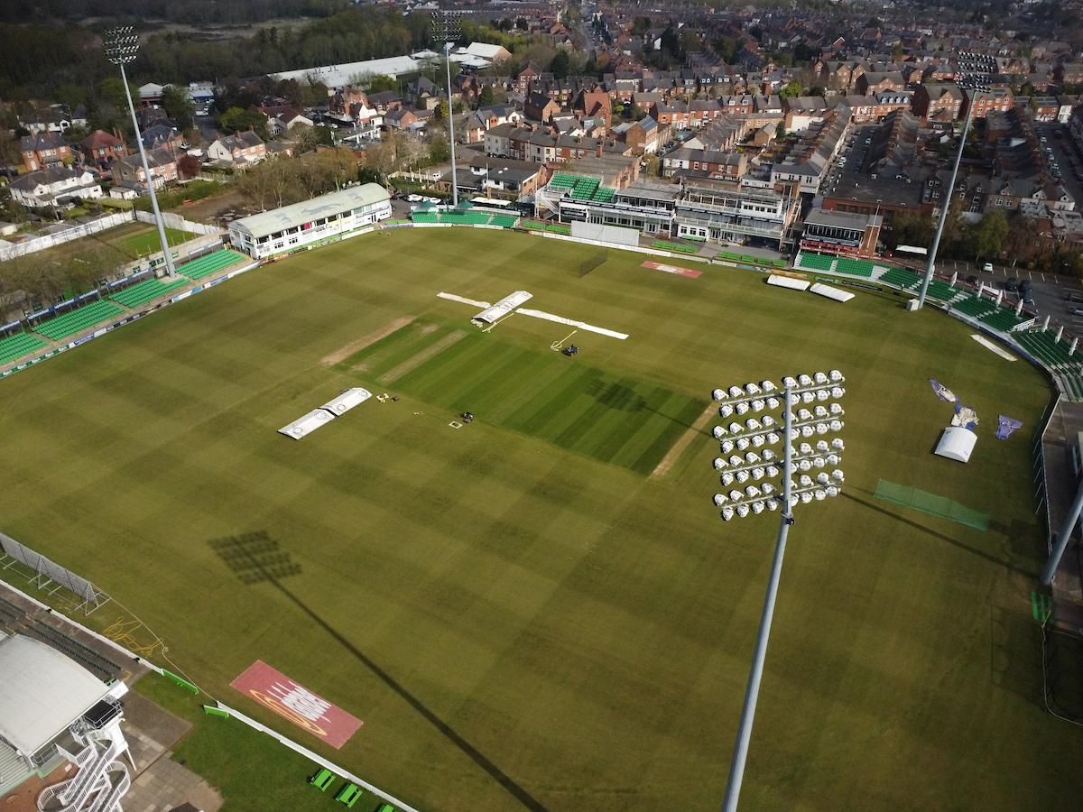 V Derbyshire Day1 0003